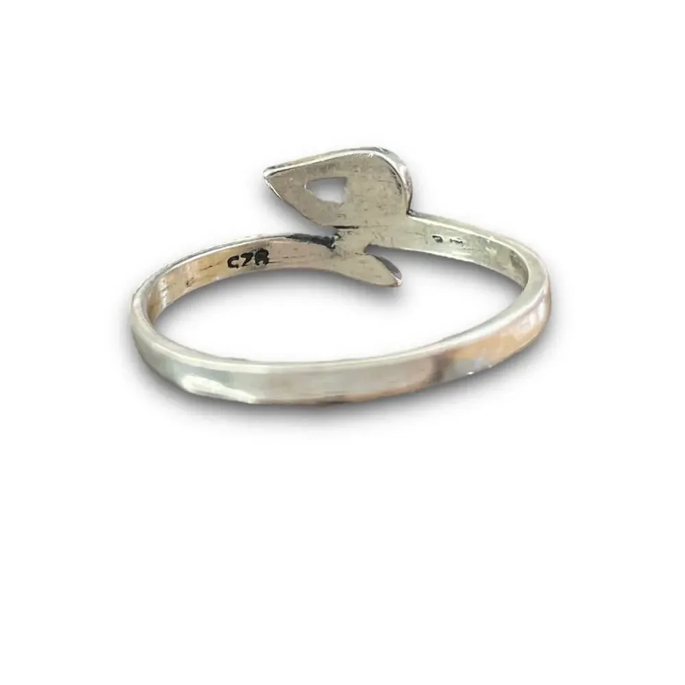 Vintage Sterling Silver Ring sz 8.5